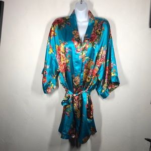 Ms Lovely blue floral robe size M/L